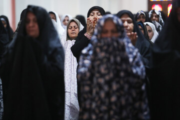 اقامه نماز عید سعید قربان - حرم مطهر شاهچراغ (ع)