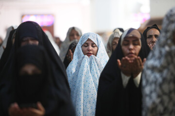 اقامه نماز عید سعید قربان - حرم مطهر شاهچراغ (ع)