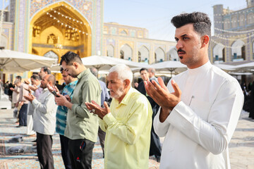 اقامه نماز عید سعید قربان - حرم مطهر رضوی