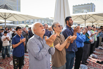 اقامه نماز عید سعید قربان - حرم مطهر رضوی