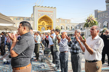اقامه نماز عید سعید قربان - حرم مطهر رضوی