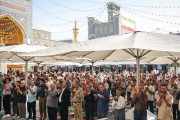اقامه نماز عید سعید قربان - حرم مطهر رضوی