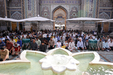 اقامه نماز عید سعید قربان - حرم مطهر رضوی