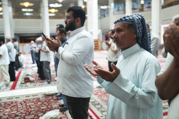 اقامه نماز عید سعید قربان - حرم مطهر شاهچراغ (ع)