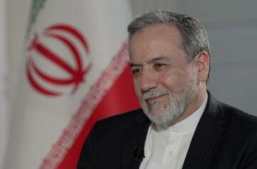 پیام سید عباس عراقچی درباره تماس تلفنی با همتای عمانی