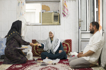 عید دیدنی و دیدار با بزرگان فامیل و شهر در آیین عید قربان روستای نیاز آباد