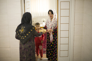 عید دیدنی و دیدار با بزرگان فامیل و شهر در آیین عید قربان روستای نیاز آباد