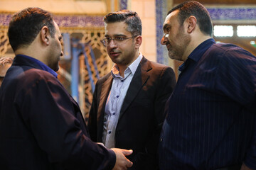 آزاد معلم معاون سیاسی و امنیتی فرماندار یزد در مراسم ختم خواهر سیدمحمد خاتمی - یزد