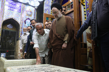 مراسم ختم خواهر سید محمد خاتمی - یزد