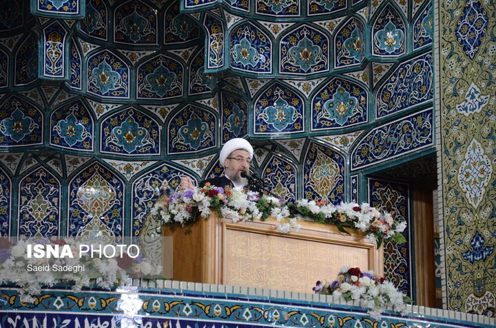 امام جمعه تبریز: به هیچ‌ وجه با یزید زمان بیعت نمی‌کنیم