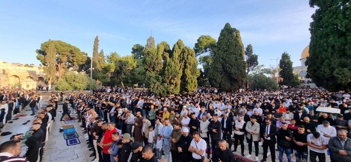 برگزاری نماز عید سعید قربان در مسجد الاقصی با حضور ۱۴۰ هزار فلسطینی