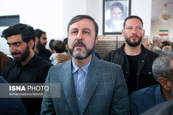 غریب‌آبادی: تا زمانی که منافع ملی ایران کاملاً تضمین نشود، هیچ تفاهمی امضا نمی‌شود