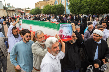 تشییع پیکر شهیده اعظم سراجی نژاد و حجت الاسلام والمسلمین عباس ظهیری - قم