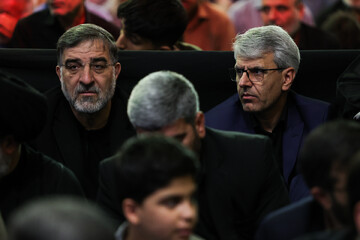 اسماعیل بقایی، سخنگوی وزارت امور خارجه در مراسم یادبود شهدای خانواده رهبر انقلاب در حرم عبدالعظیم(ع)