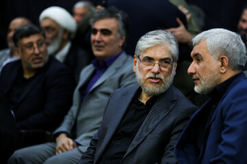 حسین سیمایی صراف، وزیر علوم در مراسم یادبود شهدای خانواده رهبر انقلاب در حرم عبدالعظیم(ع)