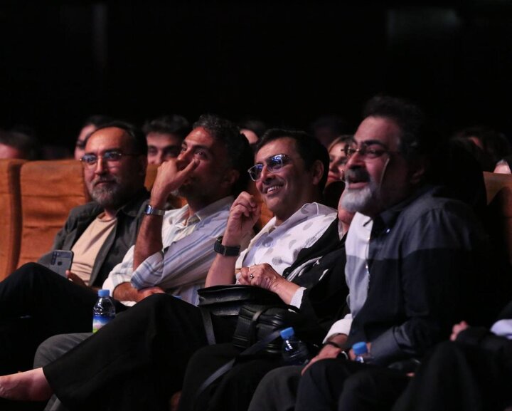 تقدیر هنرمندان از آتش‌نشانان جنگ