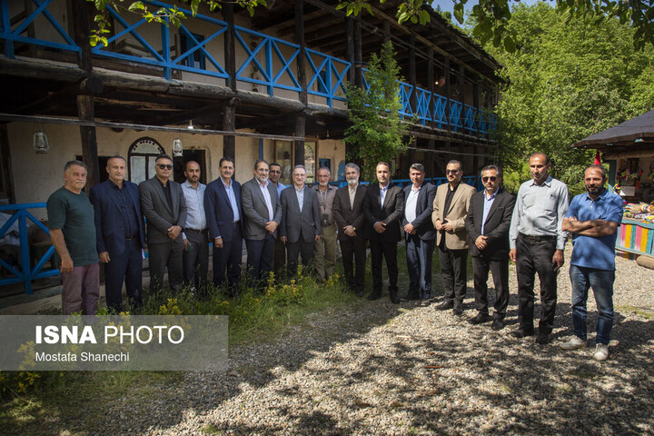 بازدید  معاون گردشگری وزیر میراث فرهنگی، گردشگری و صنایع دستی از روستای شانه تراش