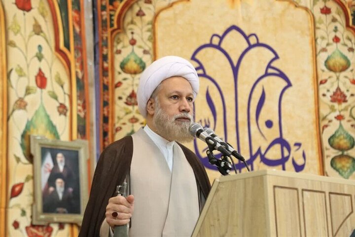 امام جمعه شیراز: ولایت‌فقیه، امتداد خط ولایت الهی و غدیر است