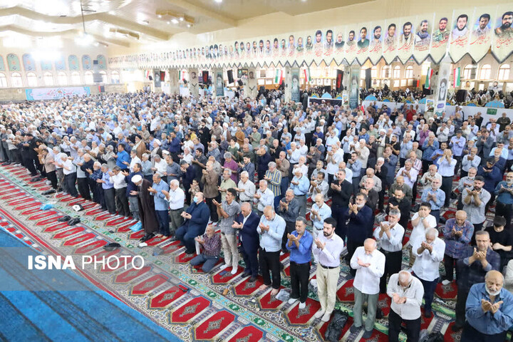 امام جمعه ساری: دشمن به دنبال تضعیف پایگاه مردمی ولیفقیه است