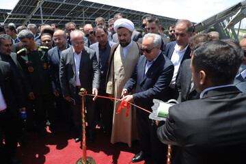انرژی خورشیدی در خدمت توسعه، افتتاح ۵ نیروگاه خورشیدی شهرستان بناب __ آذربایجان شرقی