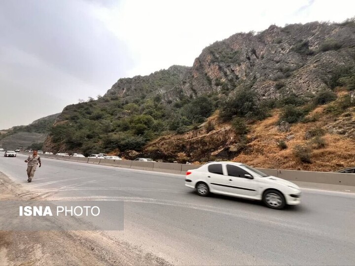آتش سوزی ارتفاعات جنگلی آمل مهار شد