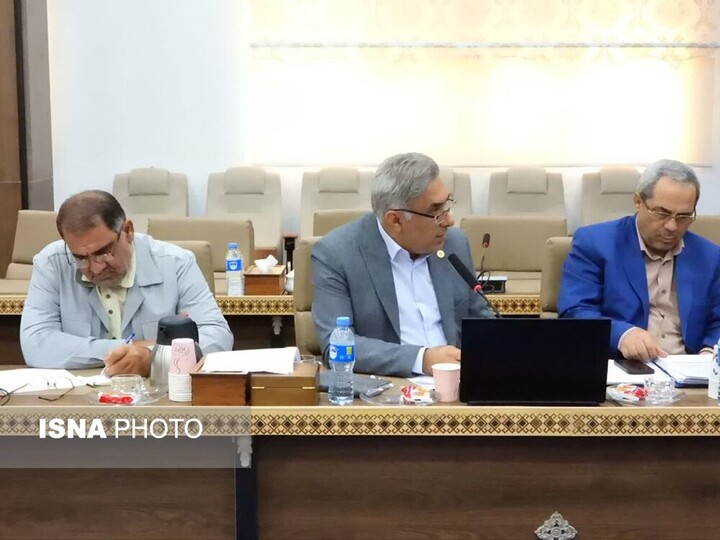 ضربالاجل کمیسیون مبارزه با قاچاق کالا و ارز مازندران برای ساماندهی مرغداریها و ماینرهای