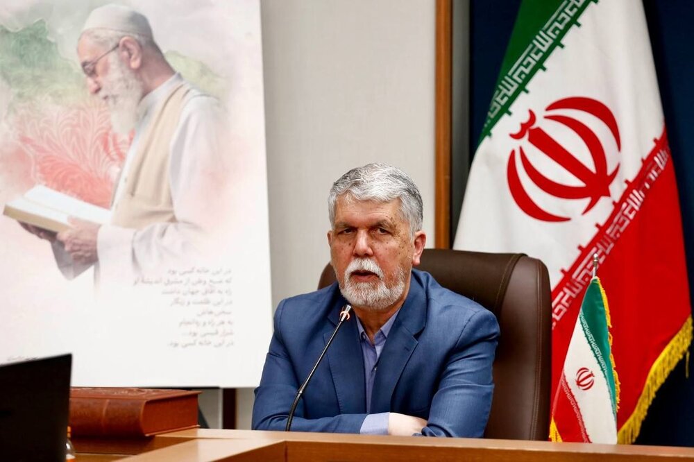 وزیر فرهنگ: نه ایران برای لبنان می‌جنگد و نه لبنان