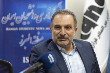 رئیس دانشگاه علوم پزشکی البرز: سرانه تخت بیمارستانی استان به میانگین کشوری نزدیک شده است