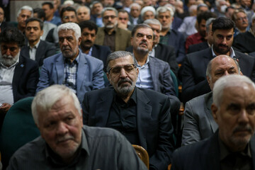 مراسم یادبود حاجیه خانم خدیجه خاتمی، خواهر سیدمحمد خاتمی
