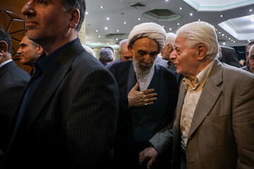 مراسم یادبود حاجیه خانم خدیجه خاتمی، خواهر سیدمحمد خاتمی