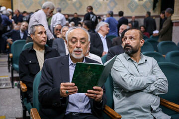 مراسم یادبود حاجیه خانم خدیجه خاتمی، خواهر سیدمحمد خاتمی