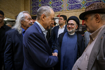 مراسم یادبود حاجیه خانم خدیجه خاتمی، خواهر سیدمحمد خاتمی