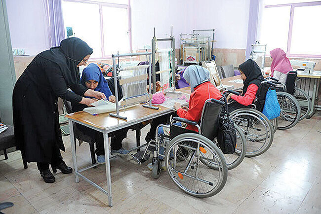 ارائه ۱۷۰ نوع خدمت حمایتی به جامعه هدف بهزیستی خاش/ پرداخت ۱۱۶ میلیارد ریال تسهیلات