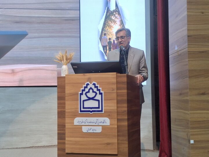 ۹ نفر از هر ۱۰ بیمار مبتلا به سرطان، اعتیاد به دخانیات دارند