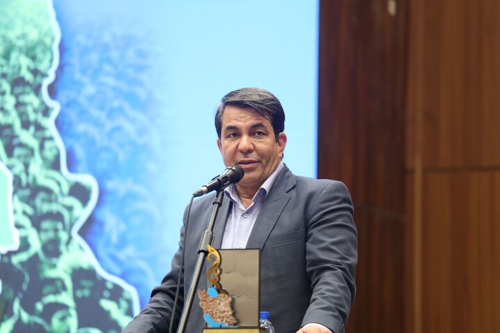 تأکید مدیرکل امور بانوان استانداری کرمان بر نگاه راهبردی به جوانی جمعیت
