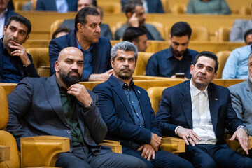 هادی ساعی: نعمت زاده باید برود و از اول کارش را شروع کند