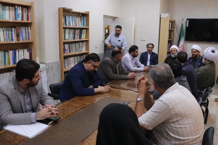 امام‌جمعه قرچک: محتوای فکری برنامه مهمانی غدیر باید مبتنی بر ولایت‌مداری باشد