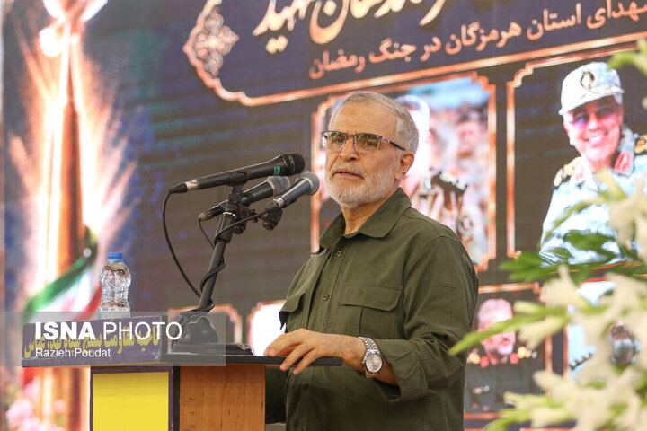 شهید پاکپور از چهره‌های ماندگار تاریخ نظامی ایران است / وحدت مهم‌ترین نیاز امروز کشور
