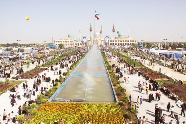 اعزام ۱۱۰۰ قرچکی به حرم امام خمینی(ره)