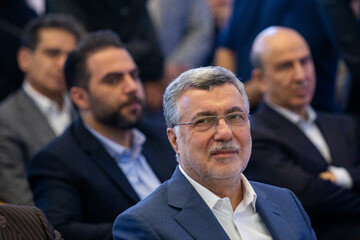 محمدرضا ظفرقندی، وزیر بهداشت در آیین بهره‌برداری از انستیتو کانسر مجتمع بیمارستانی امام خمینی (ره)