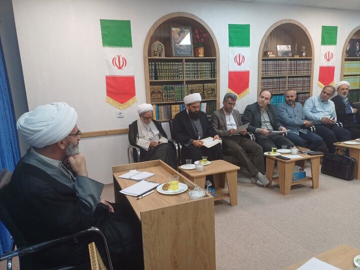 تشکیل قرارگاه راهبری بعثت مردم در استان سمنان