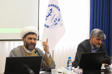 «خداباوری»، زیربنای شیوه حکمرانی امامین انقلاب و رمز بقای نهادهای جهادی است