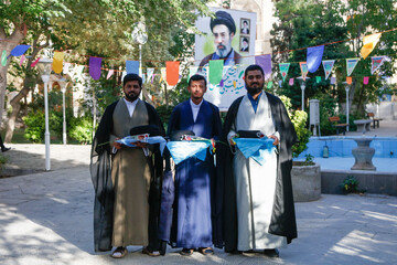 مراسم عمامه گذاری طلاب حوزه علمیه اصفهان