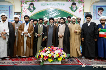 مراسم عمامه گذاری طلاب حوزه علمیه اصفهان