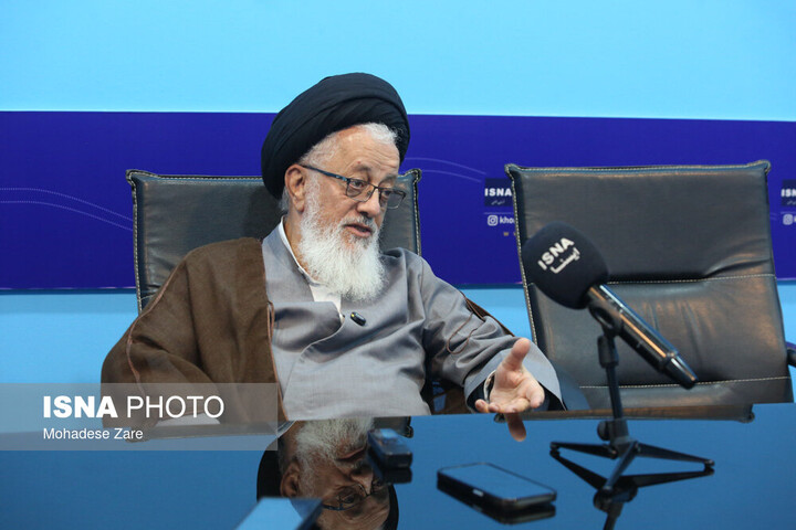 عضو مجلس خبرگان: مهم‌ترین ویژگی امام خمینی (ره)، باور ایشان به مردم بود
