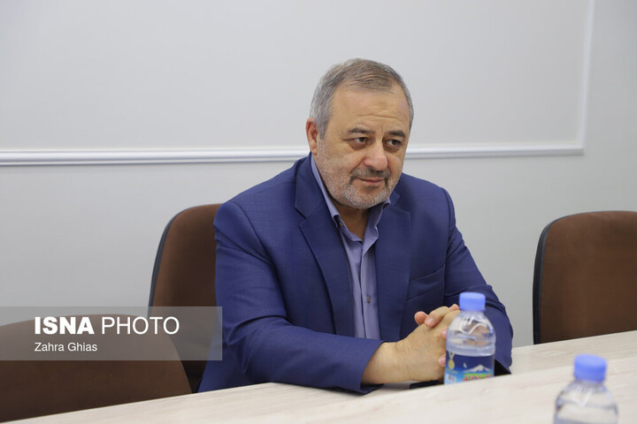 شکست، در مکتب خمینی(ره) معنا ندارد/ تلفیق عرفان، فلسفه، کلام و سیاست، هنر امامین انقلاب