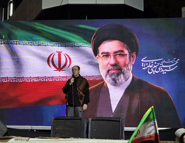 نائب رئیس مجلس: آمریکا باید به ۱۰ بند فرموده رهبر انقلاب متعهد شود