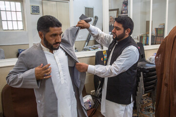 مراسم عمامه گذاری طلاب در روز عید سعید غدیر خم - قم