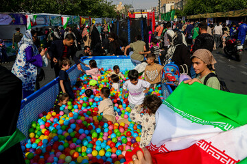 جشن ده کیلومتری غدیر؛ حماسه‌ای از میدان امام حسین(ع) تا میدان آزادی