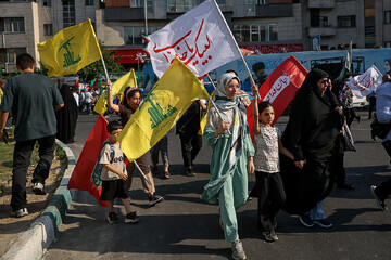 غدیر نماد اتحاد و همدلی؛ مهمانی ۱۰ کیلومتری غدیر - تهران
